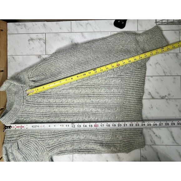 Crown & Ivy Sweater M Puff Sleeve Cable Knit Long Sleeve Preppy Prep School - Picture 5 of 8